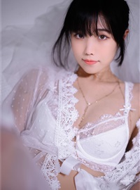 Wang Zhizi - Wedding Dress 35P(4)